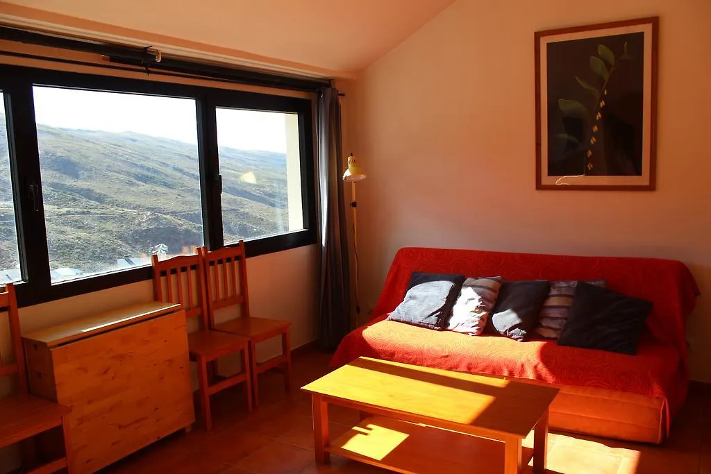 Apartamentos Nevada Suite 塞拉内华达 0*,