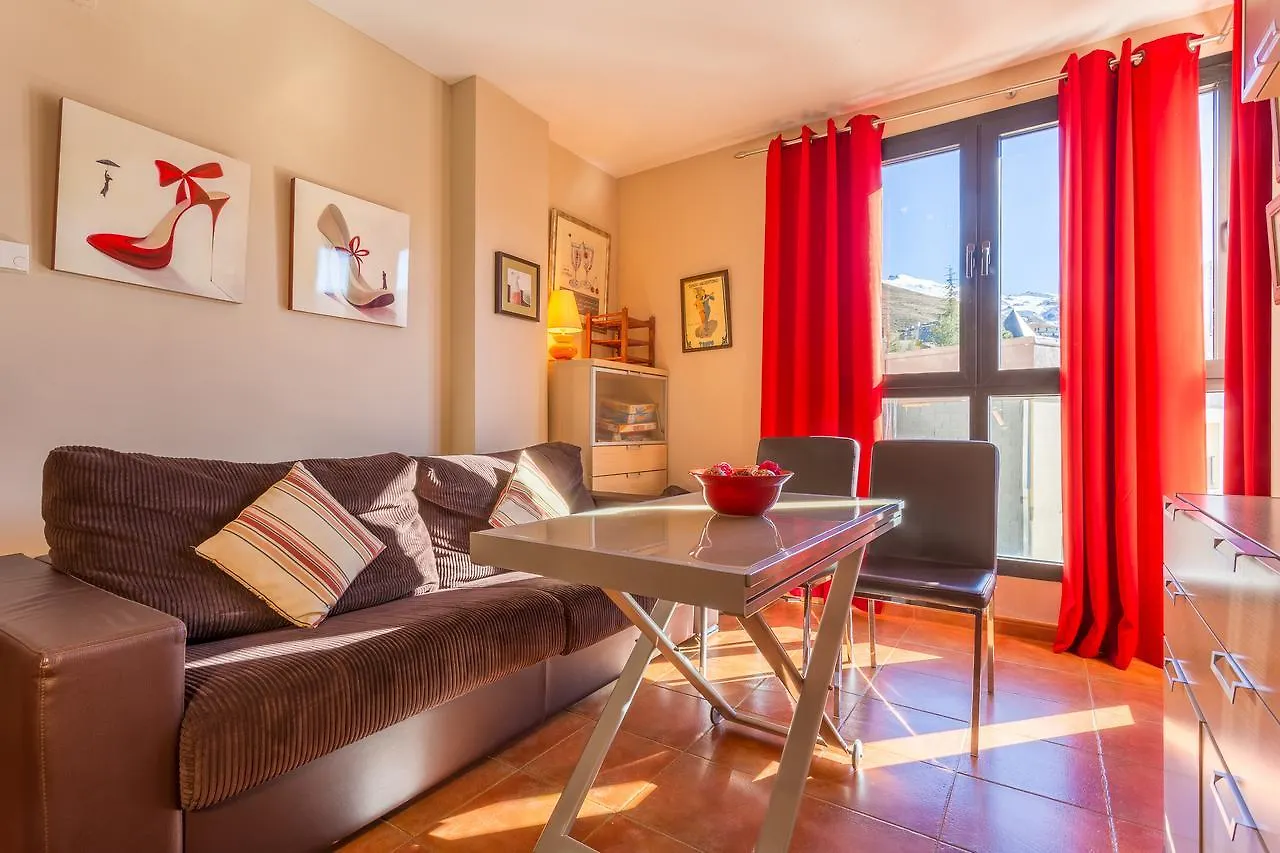 Apartamentos Nevada Suite 塞拉内华达 公寓