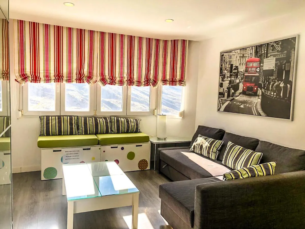 Apartamentos Nevada Suite 塞拉内华达